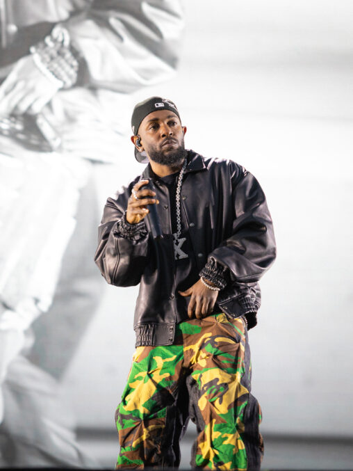Kendrick Lamar at the GNX tour in Badson pants.