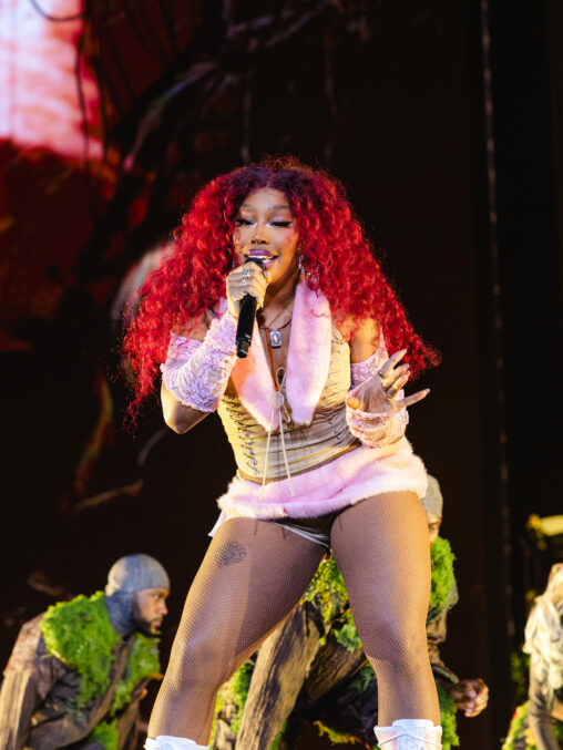 SZA on the GNX Tour.